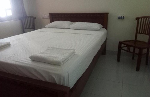 Negombo Bed & Breakfast | Waja Bed & Breakfast
