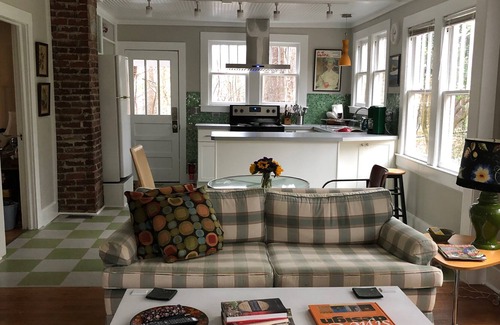 Winston - Salem Cottage | Wake Forest area. Just right-2BR, wooded location, sleeps 5. Cute.