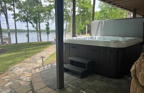 Littleton House | Wake N Lake