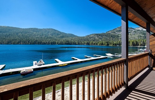 Truckee Condo | Wake Up Lakefront on Donner and Enjoy Coffee with a View!