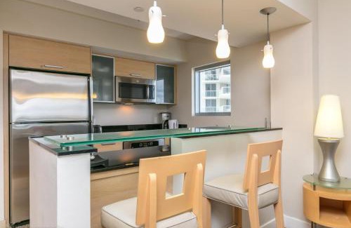 Sunny Isles Beach Apartment | Wake Up to 360 Views, Beachfront Terrace 25th floor at Marenas Beach Resort