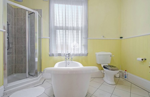 Walton on the Naze House | Wake up to sea views in this traditional house situated on Southcliff Parade, Walton on the Naze