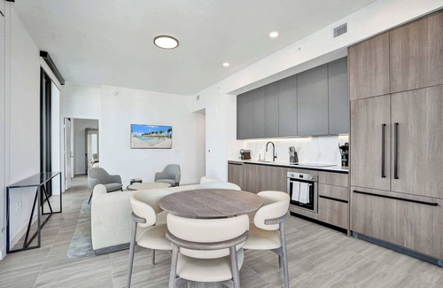 North Beach Condo | Wake Up to Ocean Views | 2BR/2BA Chic Stay in Miami Beach