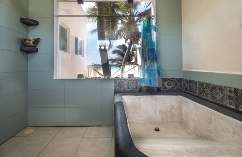 Chelem Apartment | Wake Up To This View in this Oceanfront Apartment