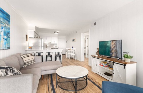Morehead City Apartment | Wake Up to Waves – Oceanfront 2BR in Atlantic Beach