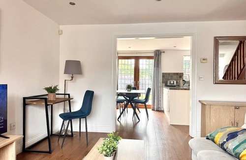 Ossett Apartment | Wakefield 3 Bed Home