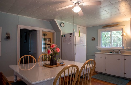 Pentwater Cottage | Wakeman Cottage
