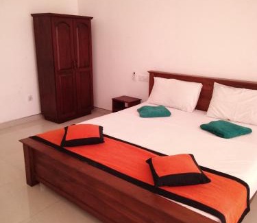 Mirissa Bed & Breakfast | Walaw watta resort