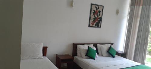 Mirissa Bed & Breakfast | Walaw watta resort