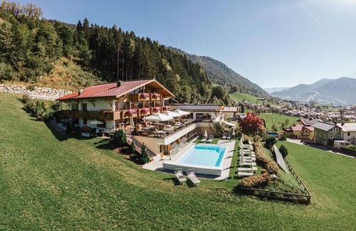 Sankt Veit im Pongau Apartment | Waldblick double room, shower or bath, WC - Empl, country and apartment house