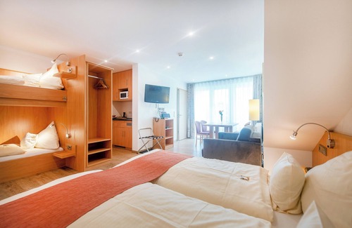 Lahr Hotel | Waldesblick Hotel & Ferienwohnungen