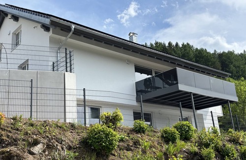 Alpirsbach House | Waldklang - Panorama | T-football | Smarthome | Sauna (from winter 25) | fenced | 10 persons