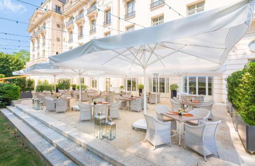 Notre-Dame Resort | Waldorf Astoria Versailles - Trianon Palace