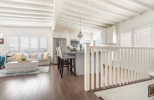 El Porto House | Walk 2 Beach, Parking, A/C, W/D,15min 2LAX,Remodel