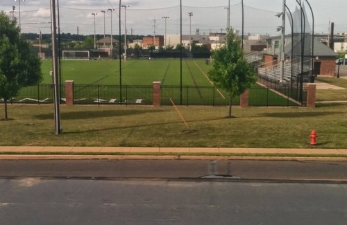 Lancaster Apartment | Walk everywhere! Family friendly, by Franklin & Marshall, 10 min drive 2 Amish.