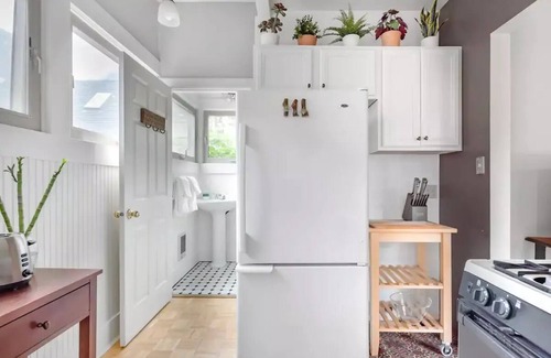 Mississippi District Condo | Walk Everywhere from a Bright, Historic Home with Patio