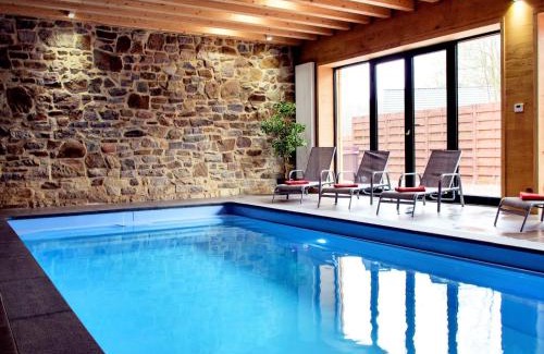 Walk House | Walk Luxury Stay with Pool