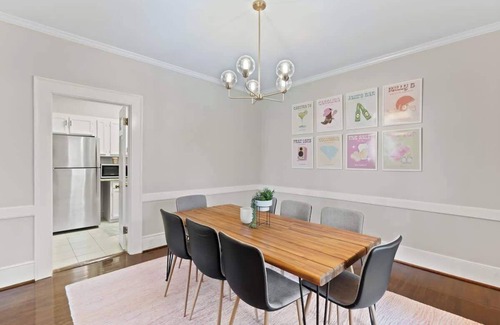 Columbia Condo | Walk To 5 Points, King Bed, 3 TVs, Outdoor Patio