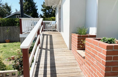 Oak Park House | Walk to All ☀️ Spacious HOUSE 🏠 w/Yard & Parking ❤️