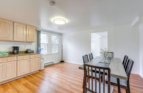 Surf City Apartment | Walk to Bay & Ocean: Pet-Friendly Surf City Apt