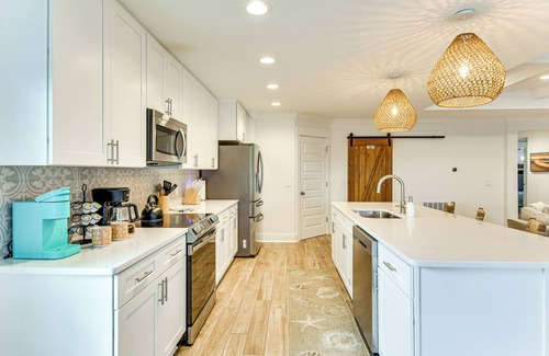Riviera Beach House | Walk to Beach: 'Jo Jo’s Beach Hideaway' in PCB!
