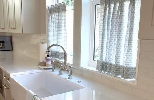 Rosemary Beach House | ⭐Walk to Beach-6 Bikes-30A-Pool-Luxury Kitchen-Casa de Cousins🐟