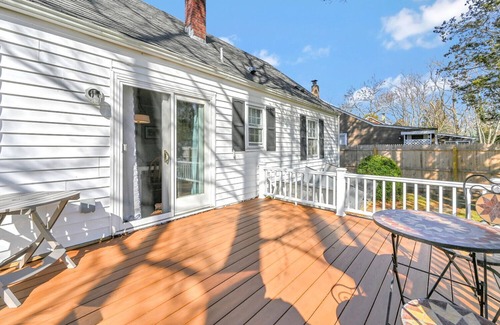 Pipes Cove House | Walk to Beach and Greenport Village, Two King Beds