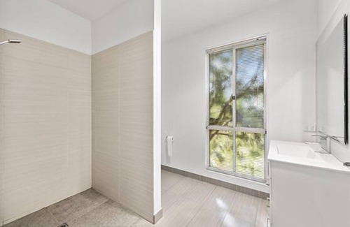 Venus Bay House | Walk to beach and shops. Fully fenced and pet friendly.