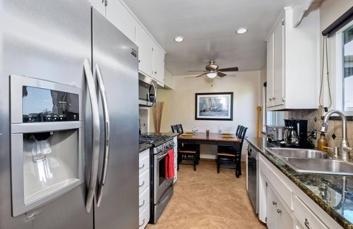 Terramar House | Walk To Beach | BBQ | Fire Pit | Outdoor Dining