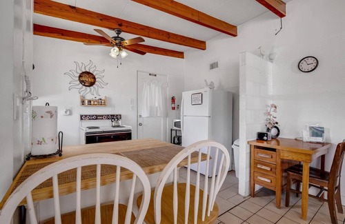 Flagler Beach House | Walk to Beach | Dog-Friendly Cottage | Ocean View | Garage Parking |Close to Downtown Flagler & Pier