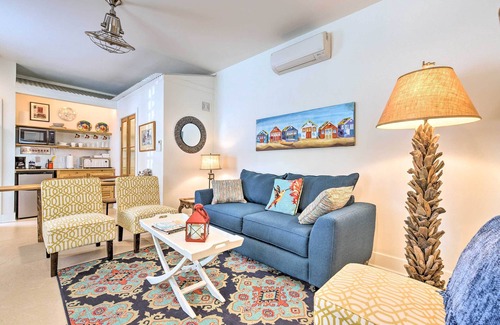 Old Town Apartment | Walk to Beach from Chic Old Town Apartment w/Yard