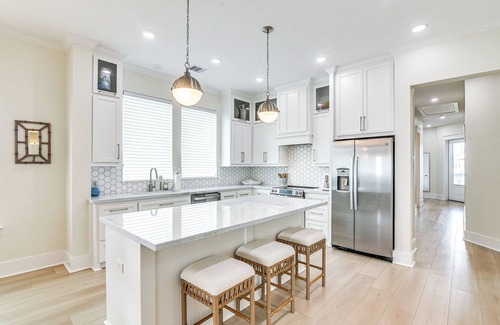 Terramar Beach House | Walk to Beach: Galveston Gem w/Pool Access