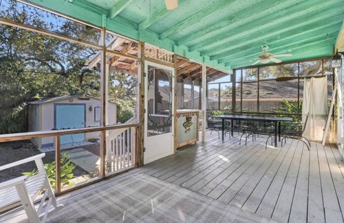 Gulfport House | Walk to Beach! Game Room! Pets! Screened porch!