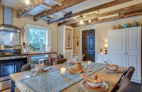 Falmouth House | Walk to Beach: Historical Fredericksburg Home
