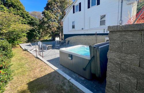 Old Orchard Beach House | Walk to Beach Maine Home with Hot Tub and Deck!