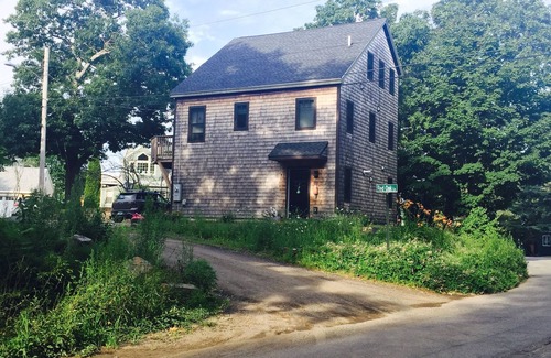 Biddeford House | Walk to beach, quiet neighborhood, dog friendly, available year round