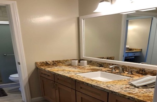 Goleta Apartment | Walk to Beach, Sleeps 5 to 6, Santa Barbara/Goleta