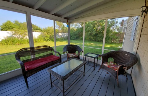 Eastward Look House | Walk to Beach with with central AC!