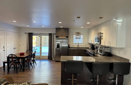 North Downtown Apartment | Walk to breweries, live music, restaurants, parking, fenced yard.