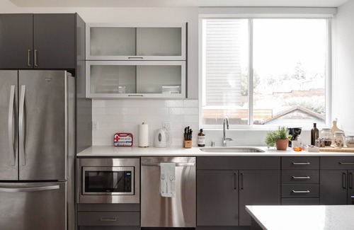 Squire Park House | Walk to Cap Hill from a Stylish Designer Home