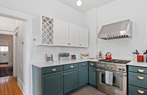 Speer House | Walk to Dining, Shops, Coffee, & More - Washington Park West