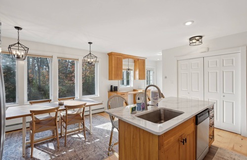 Kennebunk House | Walk to Dock Square! Firepit, Ping Pong, & Games!