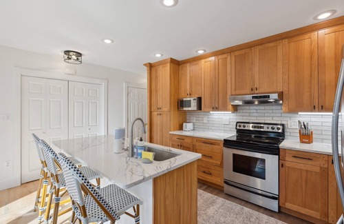 Kennebunk House | Walk to Dock Square! Firepit, Ping Pong, & Games!