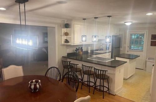 Blowing Rock House | Walk to downtown Blowing Rock- Sleeps 16!nn
