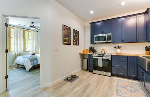 Brevard Apartment | Walk to Downtown Brevard: Apt w/Patio & Fire Pit!