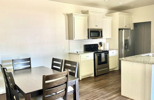 Edmond House | Walk to Downtown Edmond! Pet Friendly, Garage Access, King Bed!