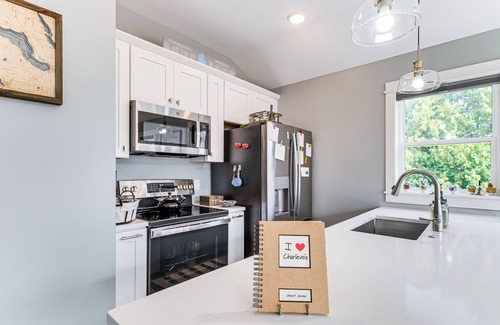 Charlevoix Condo | Walk to Dtwn: Charlevoix Condo w/Fireplace