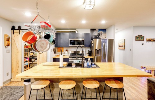 Fairbanks House | Walk to Dtwn: Dog-Friendly Retreat in Fairbanks!