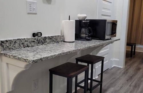 Downtown Apartment | Walk to Duke Campus! 1 Bedroom in Trinity Park!