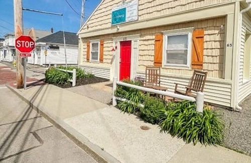 Old Orchard Beach Apartment | Walk to everything - Beach, Pier, Restaurants, and Amusements!